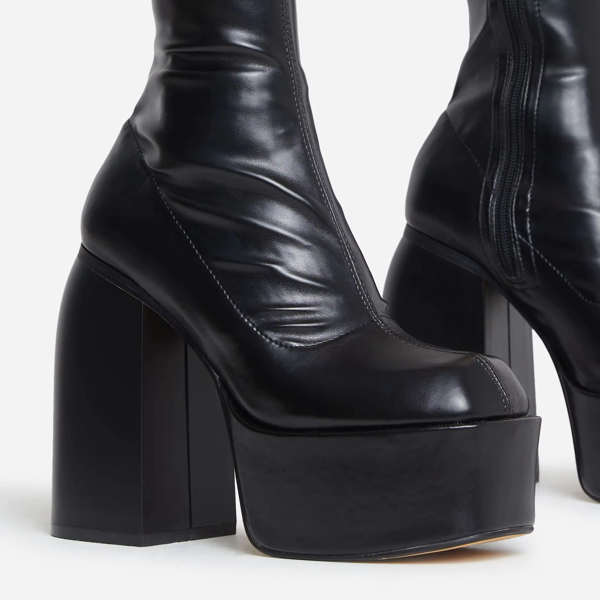 Izabele Atelier | Szpilki