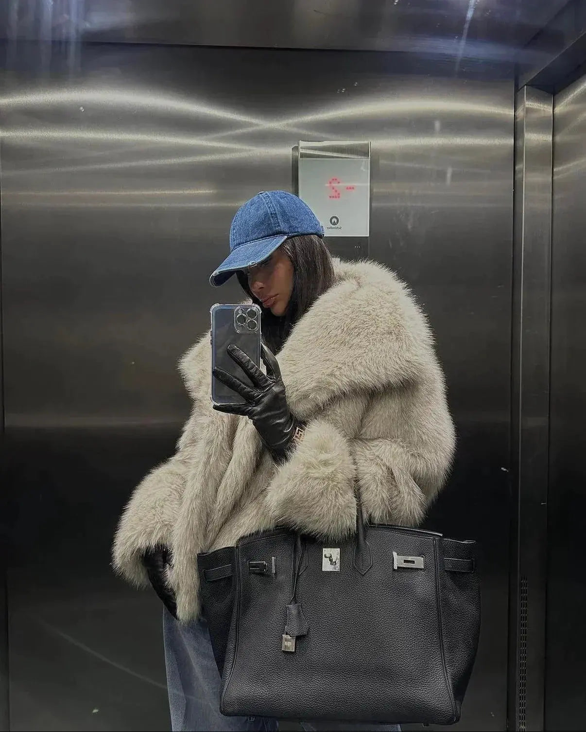 Ivana | Płaszcz Futrzany